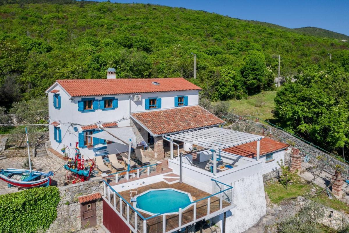 Crni In Crni - Haus Fuer 6 Personen Villa Лабин Екстериор снимка