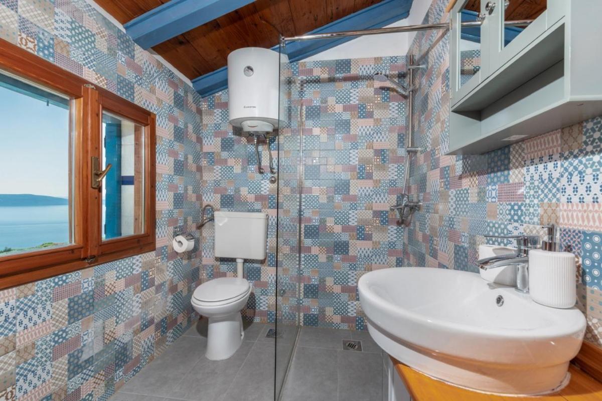 Crni In Crni - Haus Fuer 6 Personen Villa Лабин Екстериор снимка